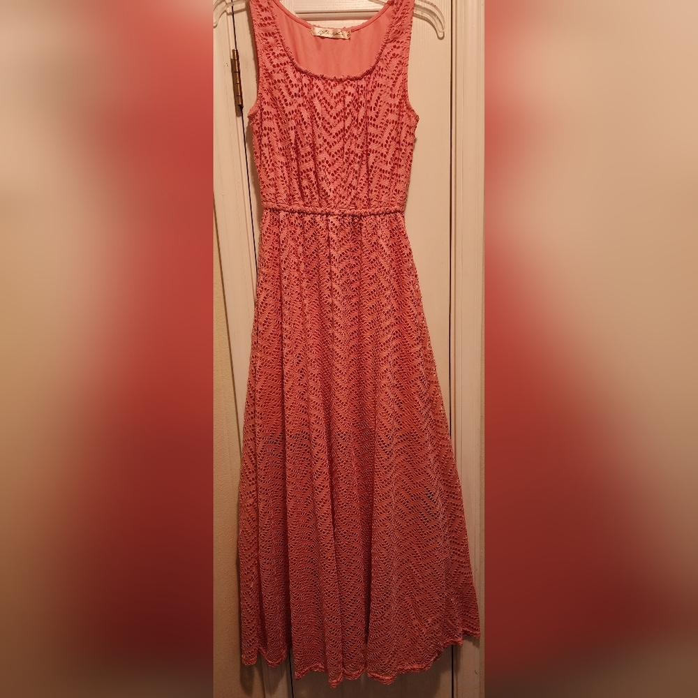 Liberty Love Sz M Peach/Coral sleeveless lace overlay maxi dress/built in slip
